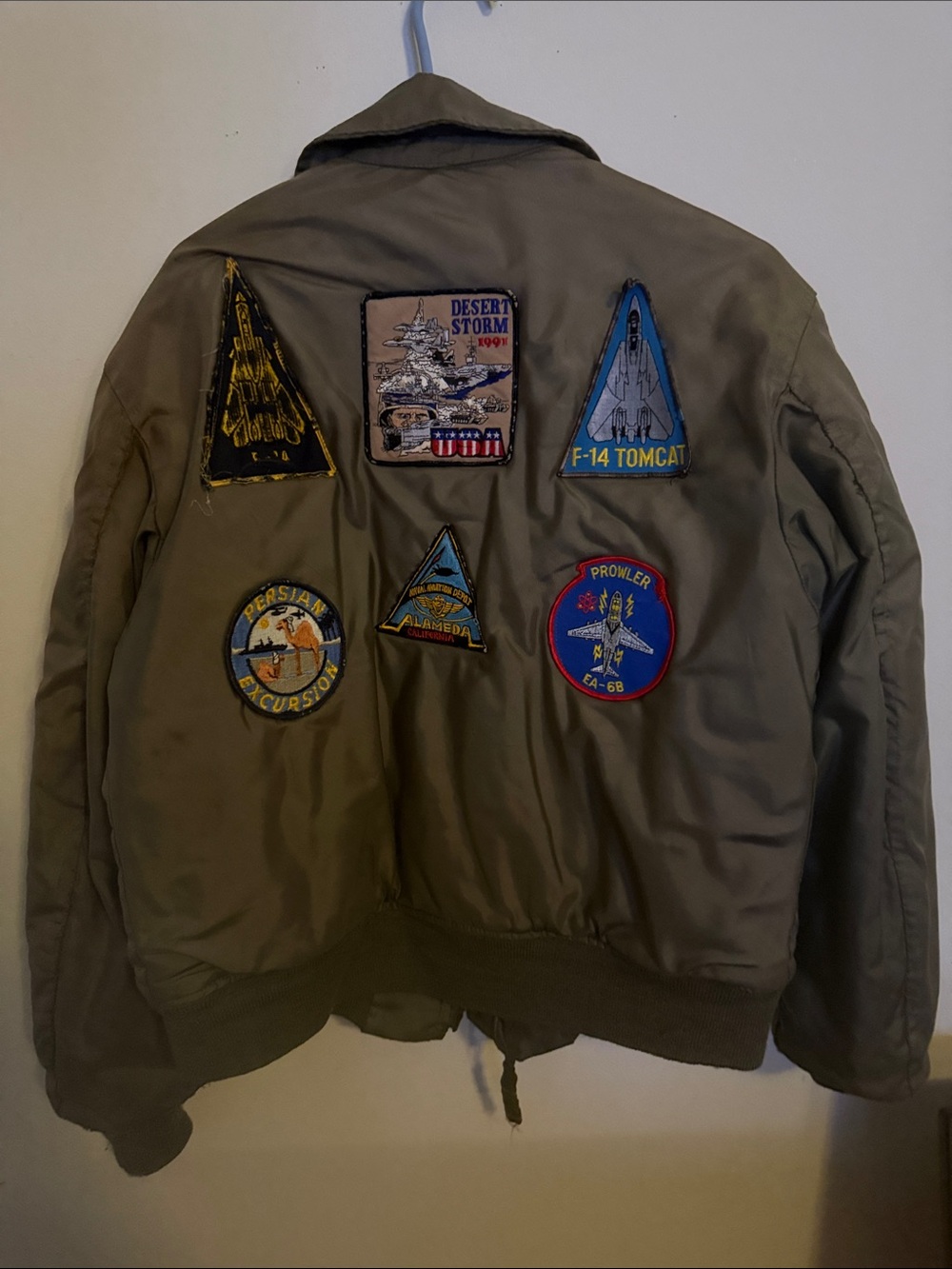 Alpha Industries Green Bomber Jacket , genuine Fighter Pilot jacket  1991 - Picture 2 of 2